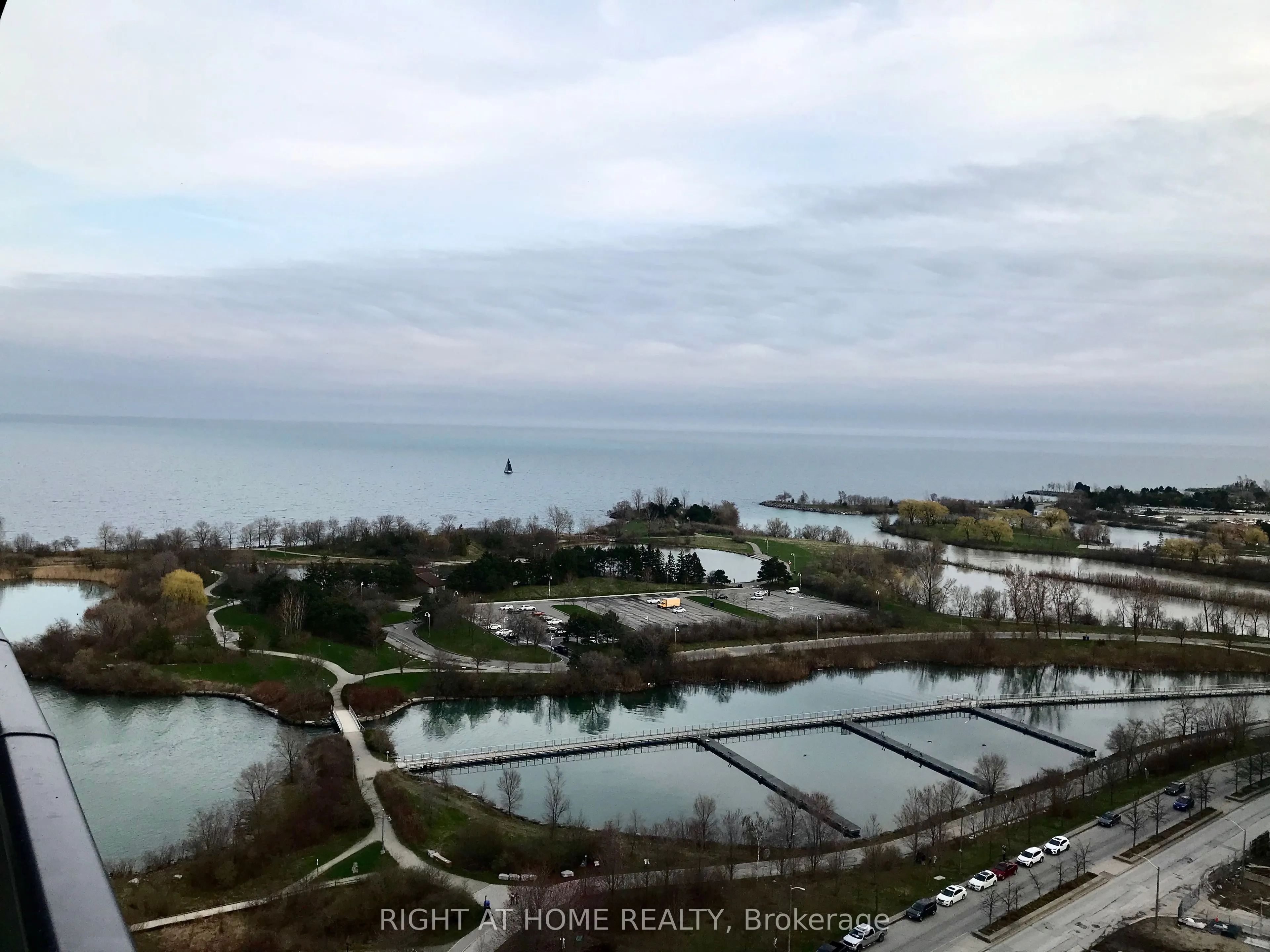 59 Annie Craig Drive, #1807