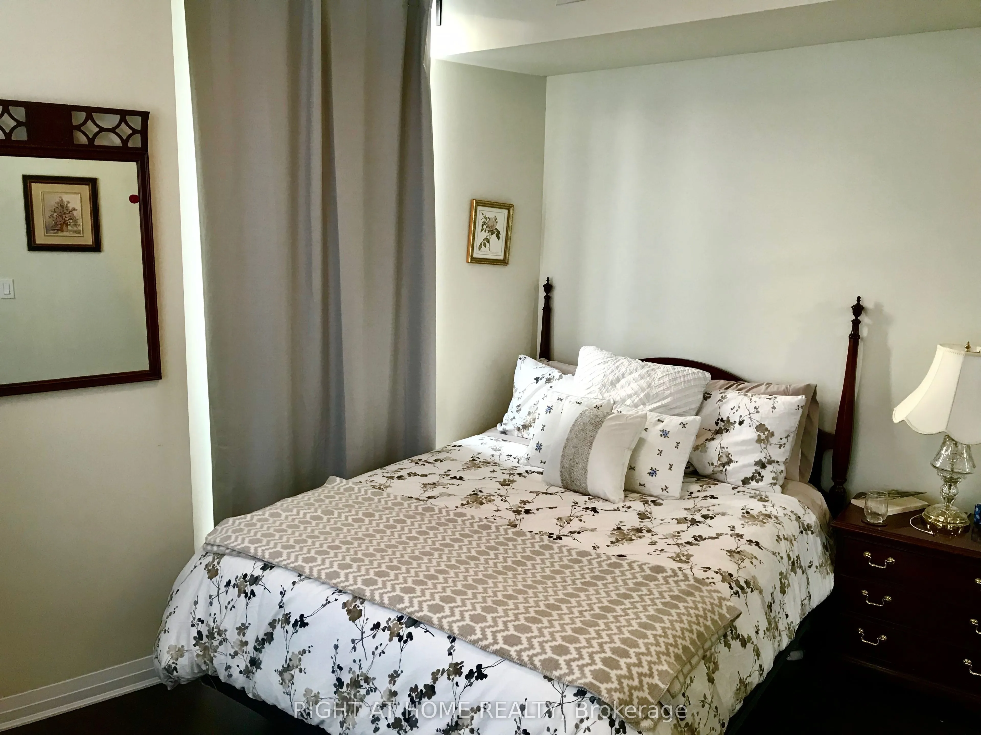 59 Annie Craig Drive, #1807