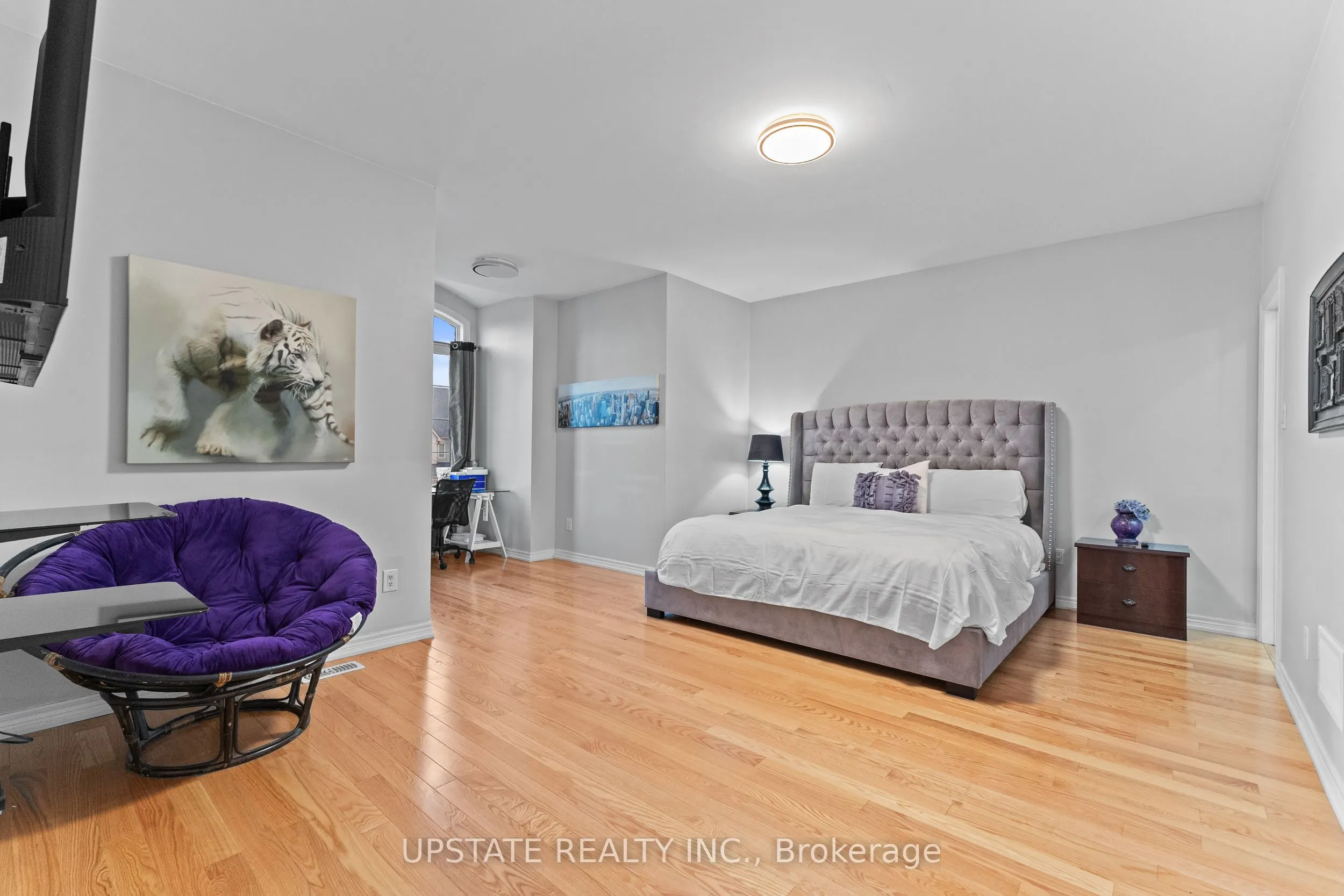 6 Islington Drive