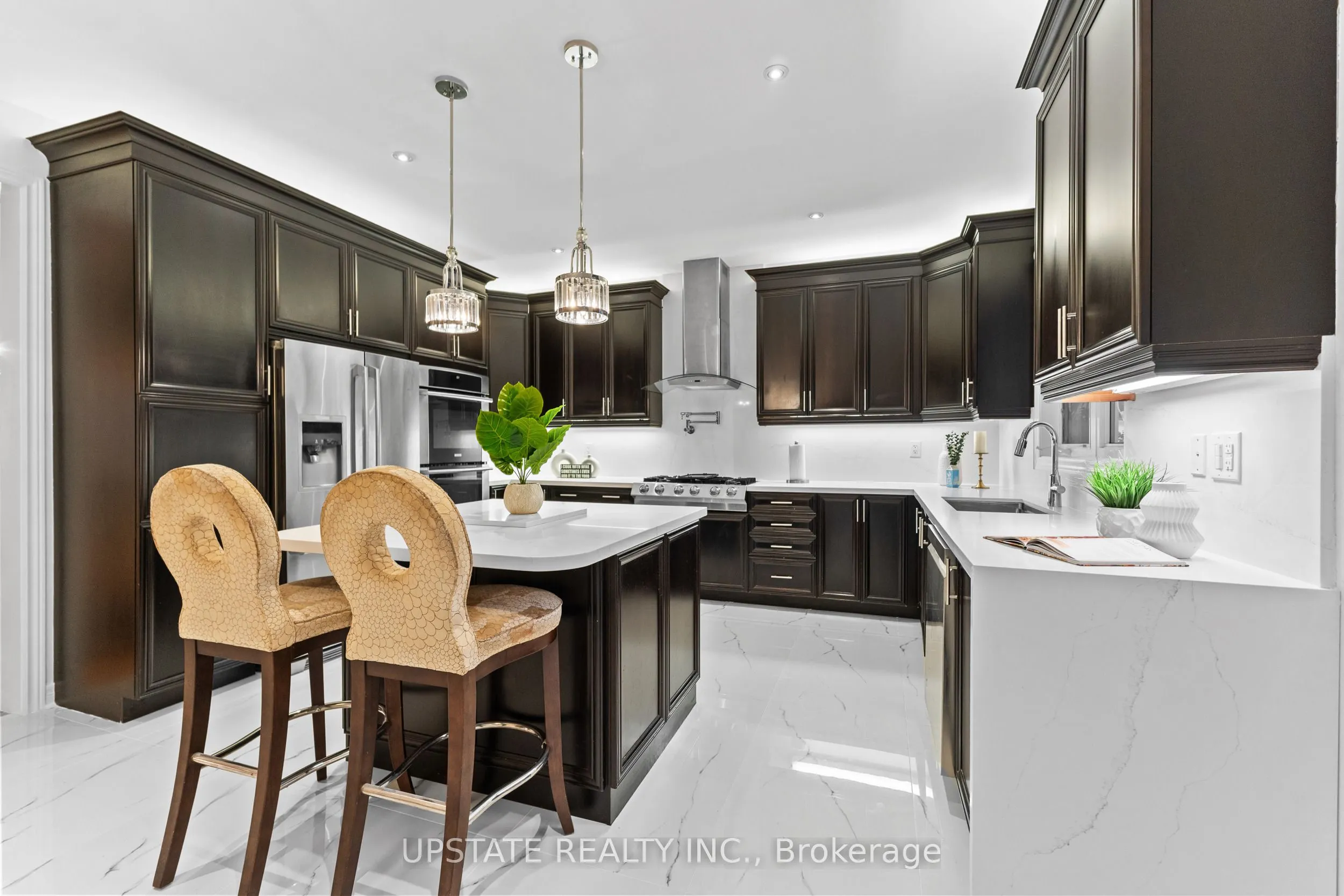 6 Islington Drive