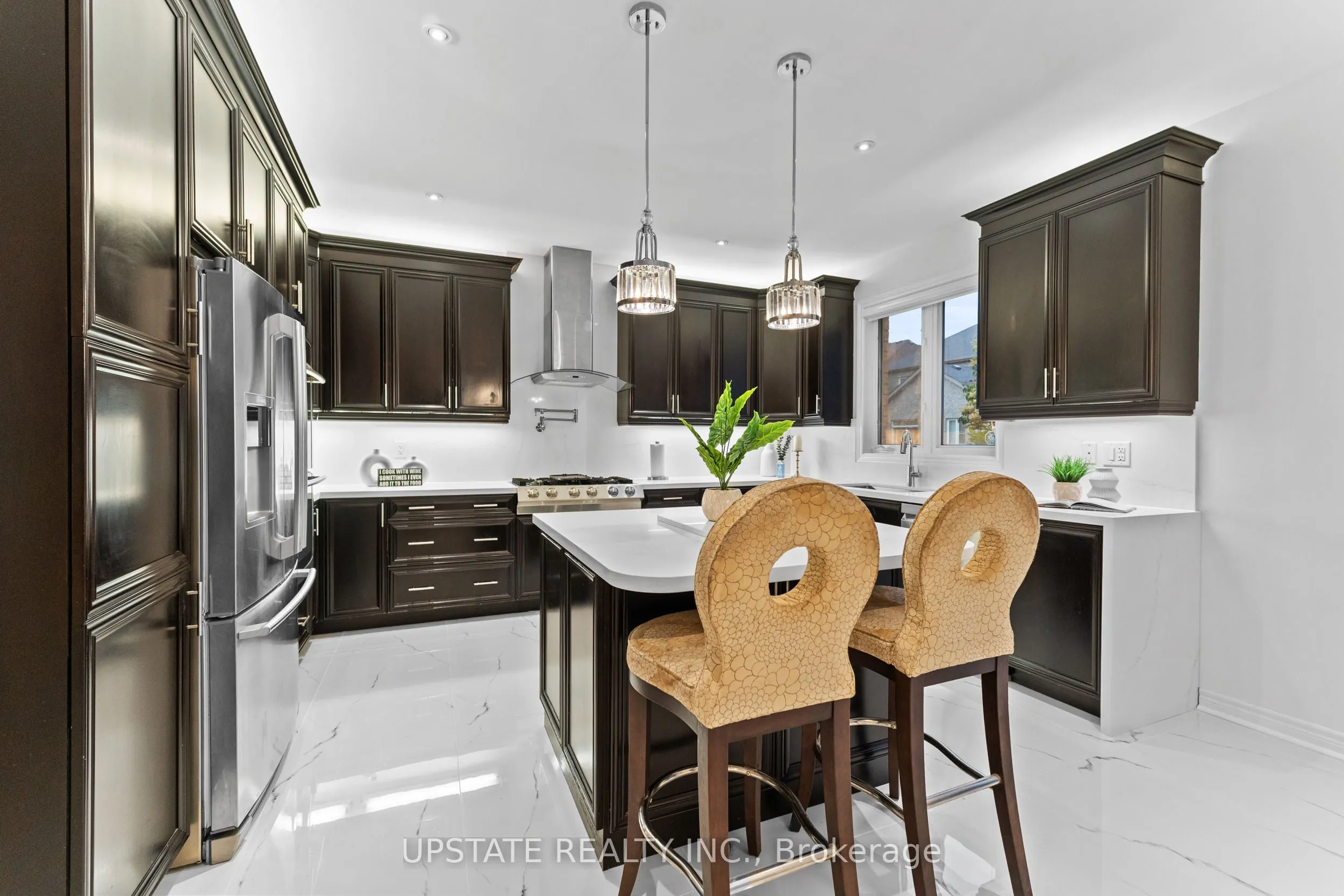 6 Islington Drive