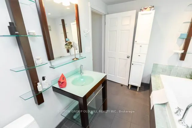 44 Wright Avenue, #Ave