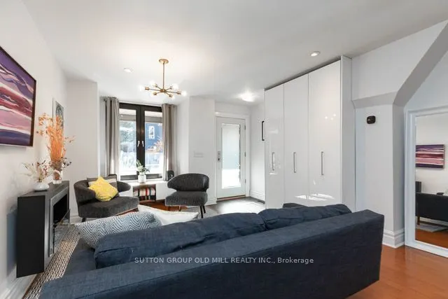 44 Wright Avenue, #Ave