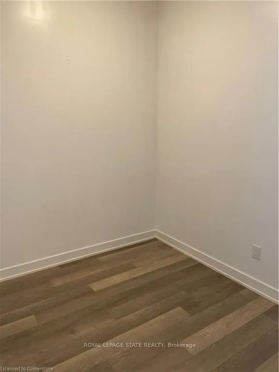 5220 Dundas Street, #D412