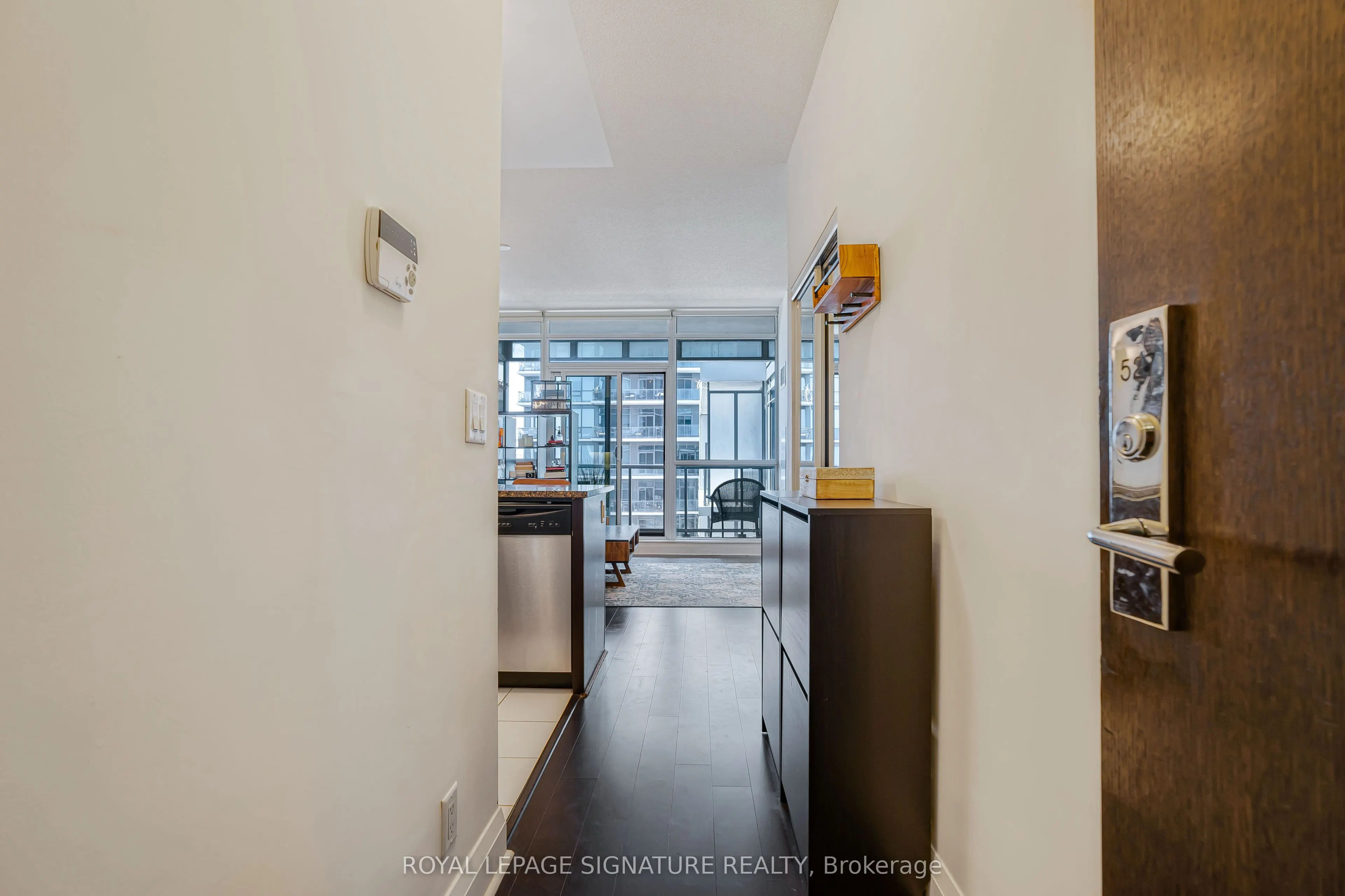 1185 The Queensway, #527
