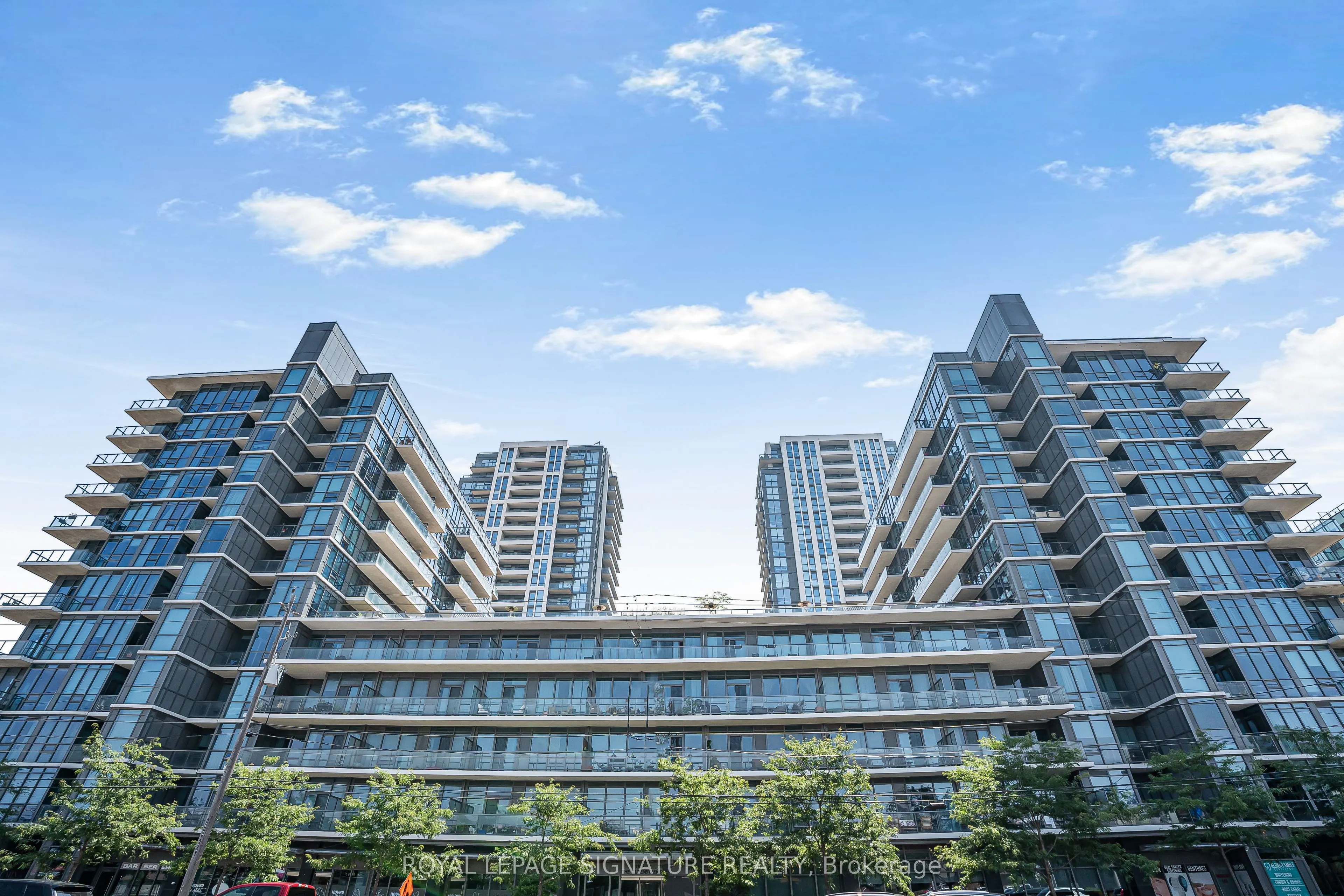 1185 The Queensway, #527
