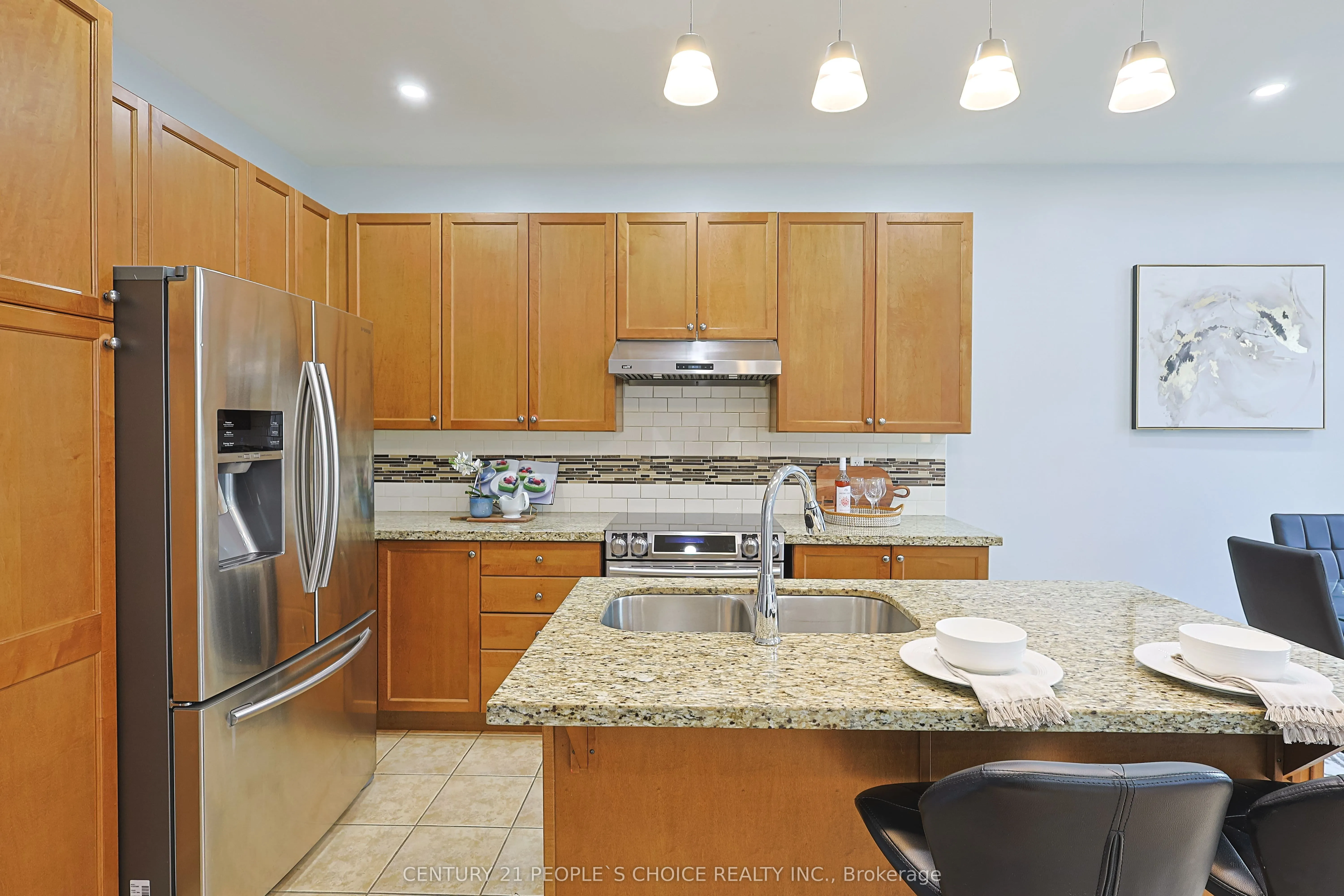 114 Begonia Crescent