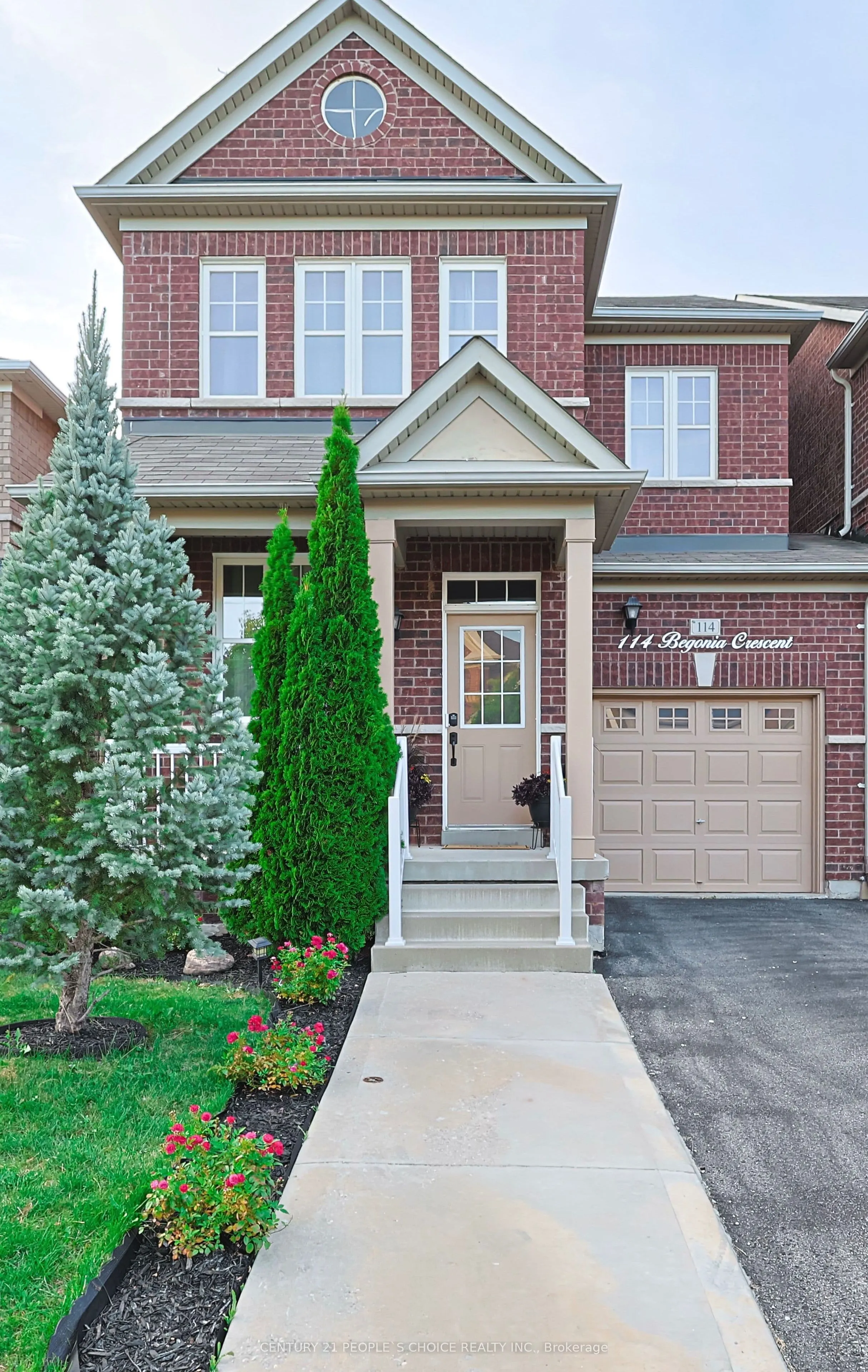 114 Begonia Crescent