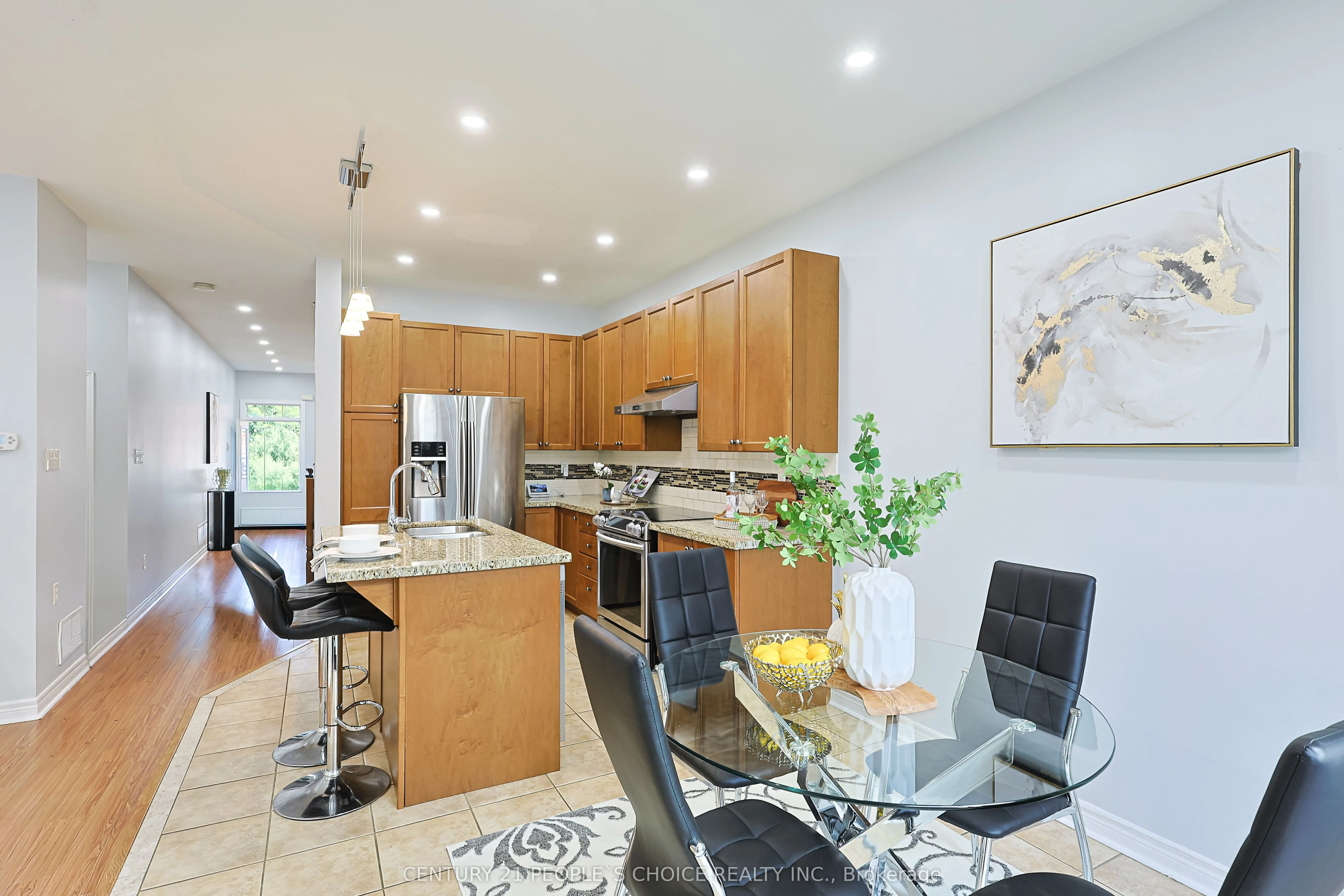 114 Begonia Crescent