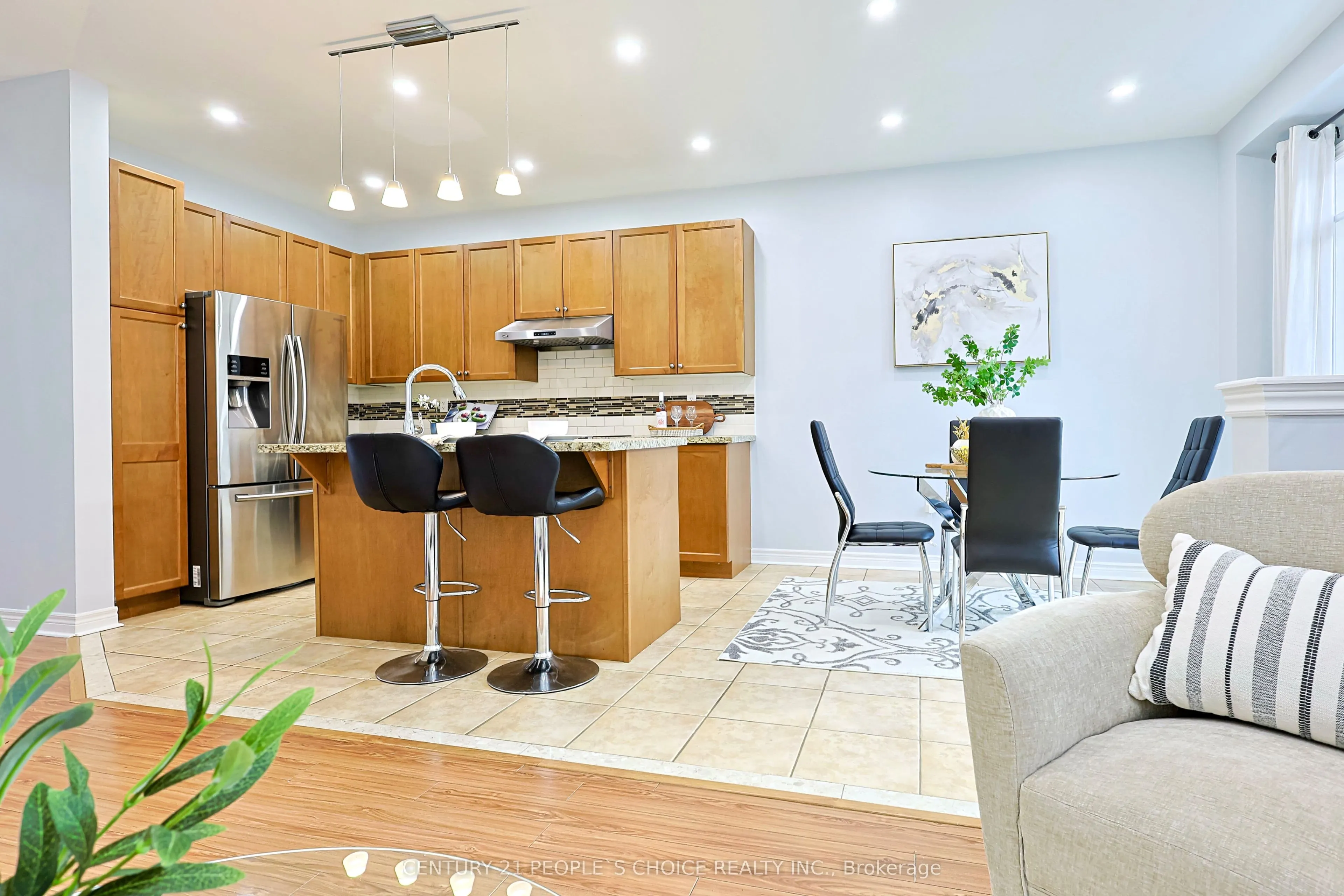 114 Begonia Crescent