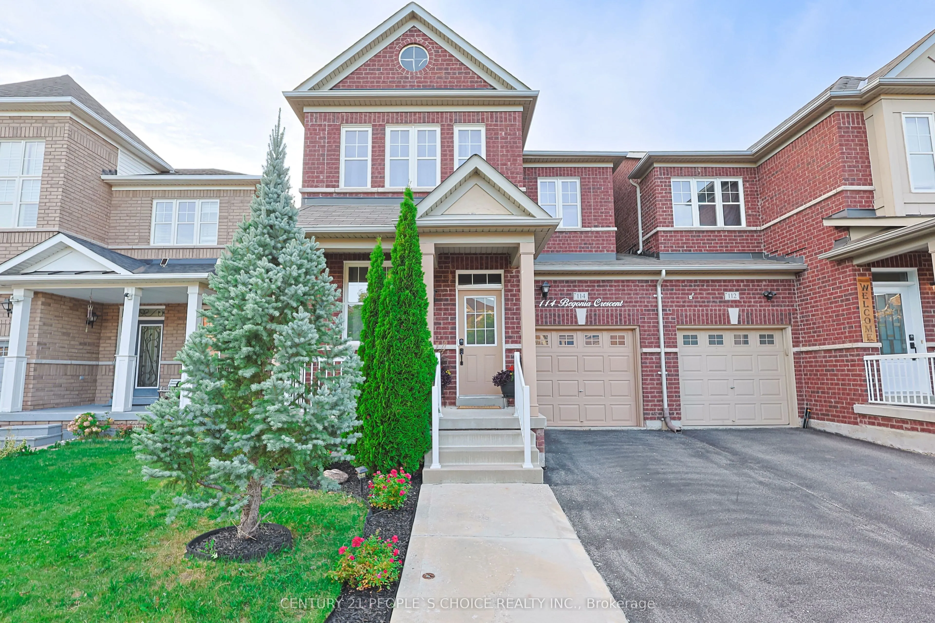 114 Begonia Crescent