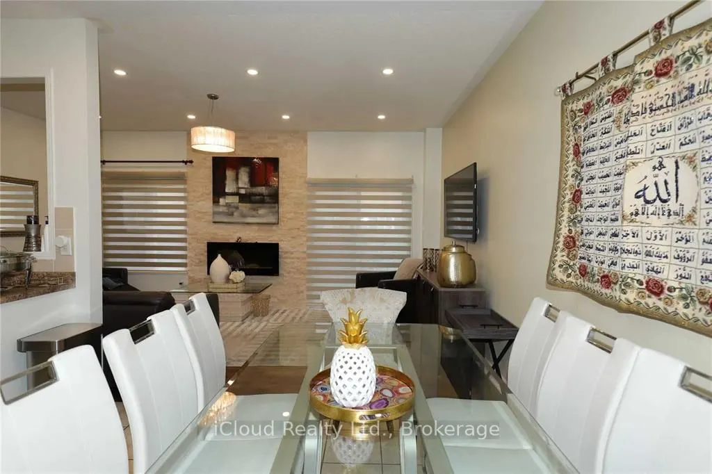 5153 Nestling Grove