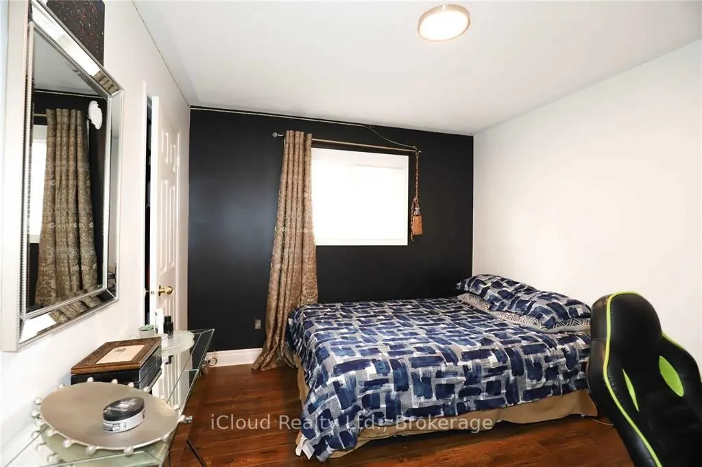 5153 Nestling Grove