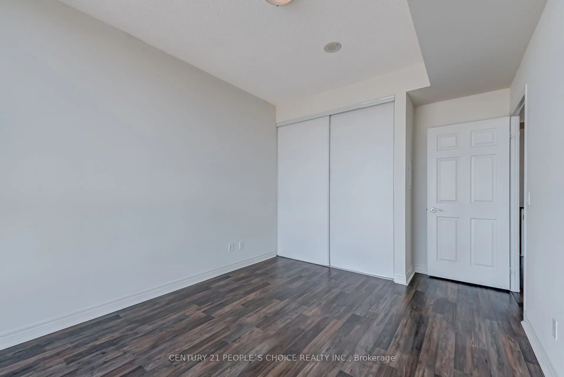 339 Rathburn Road, #2118