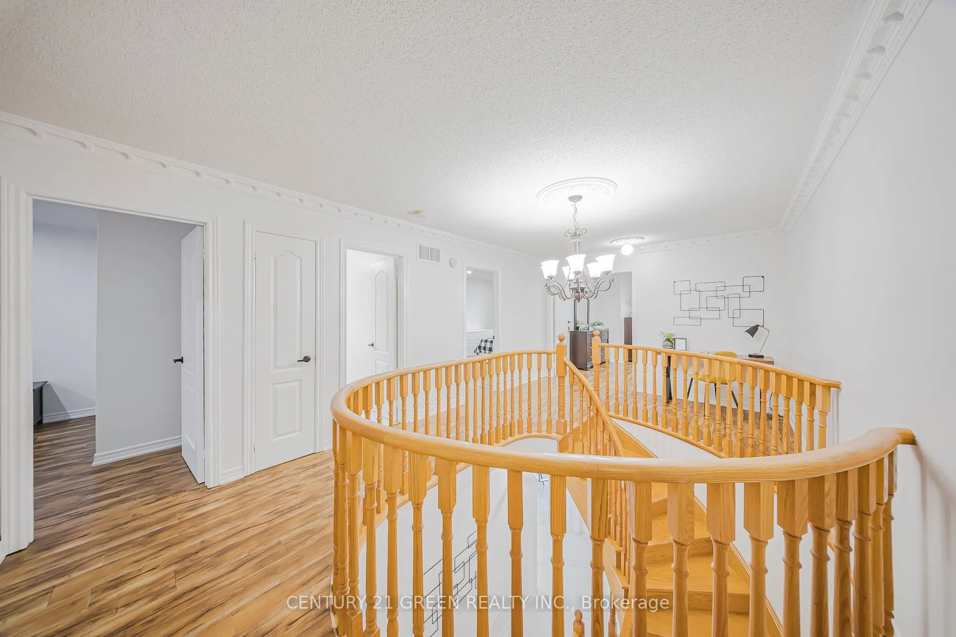 486 Fernforest Drive