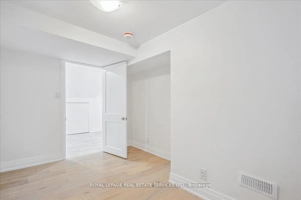 14 Ramsbury Road