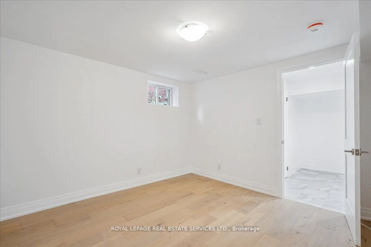 14 Ramsbury Road