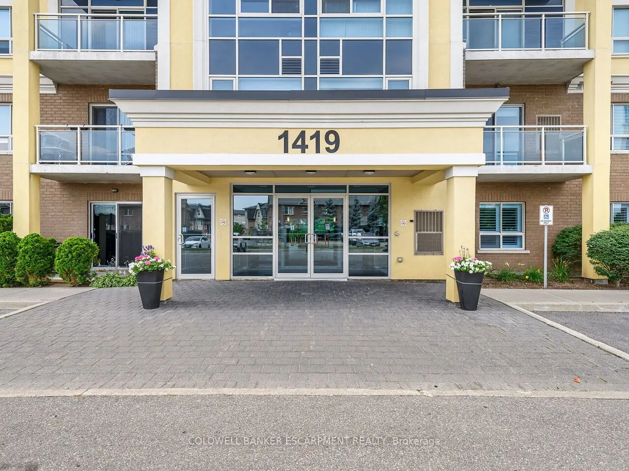 1419 Costigan Road, #201