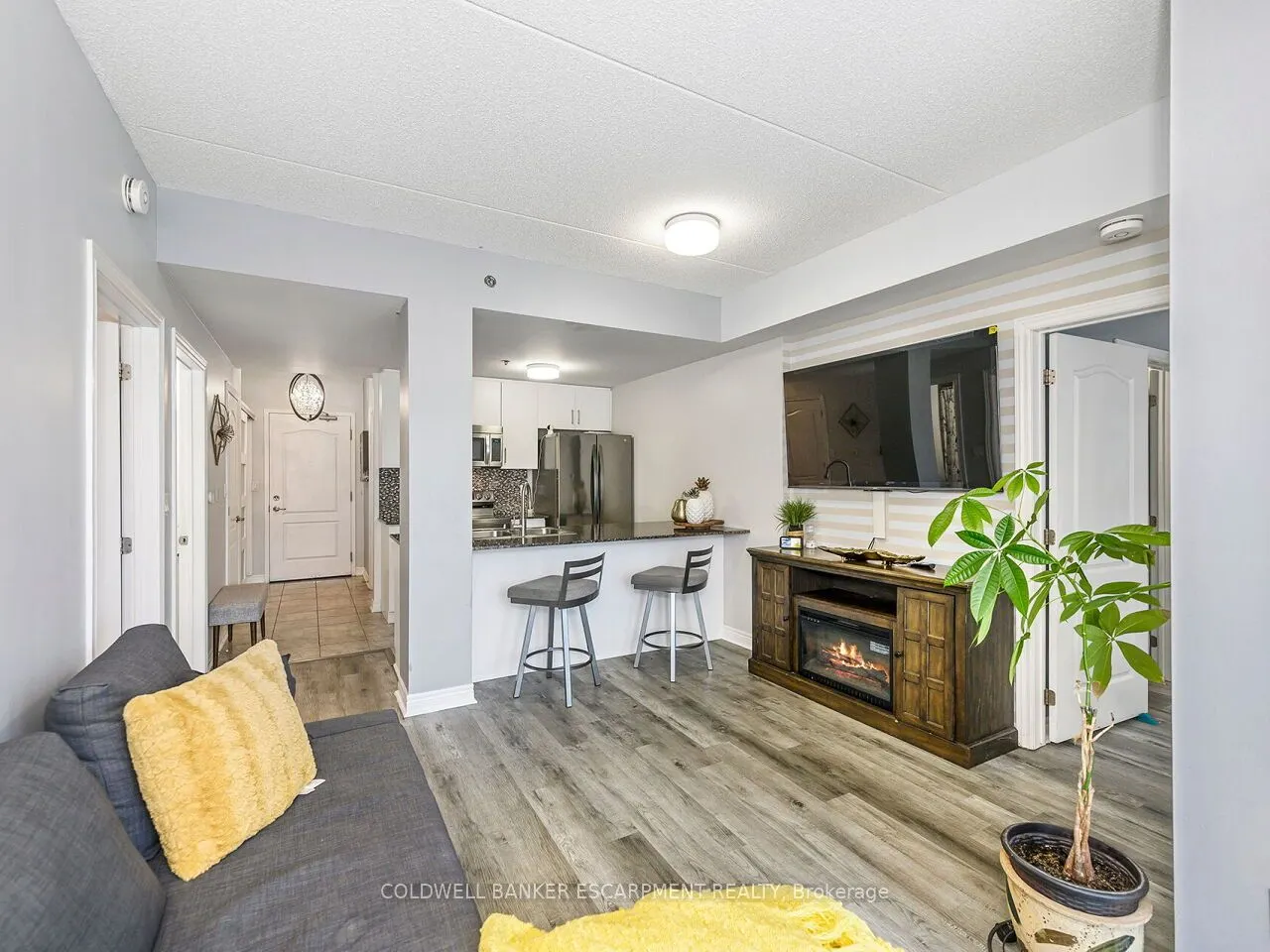 1419 Costigan Road, #201