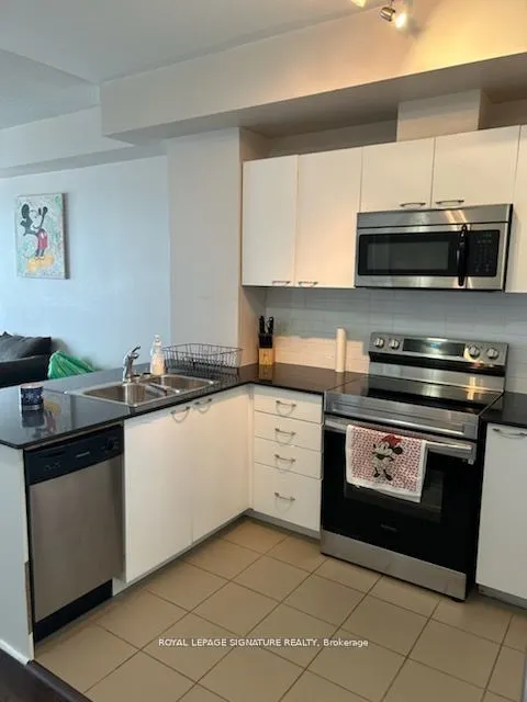 385 Prince Of Wales Drive, #2203