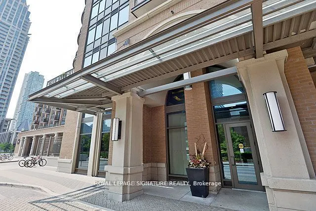 385 Prince Of Wales Drive, #2203
