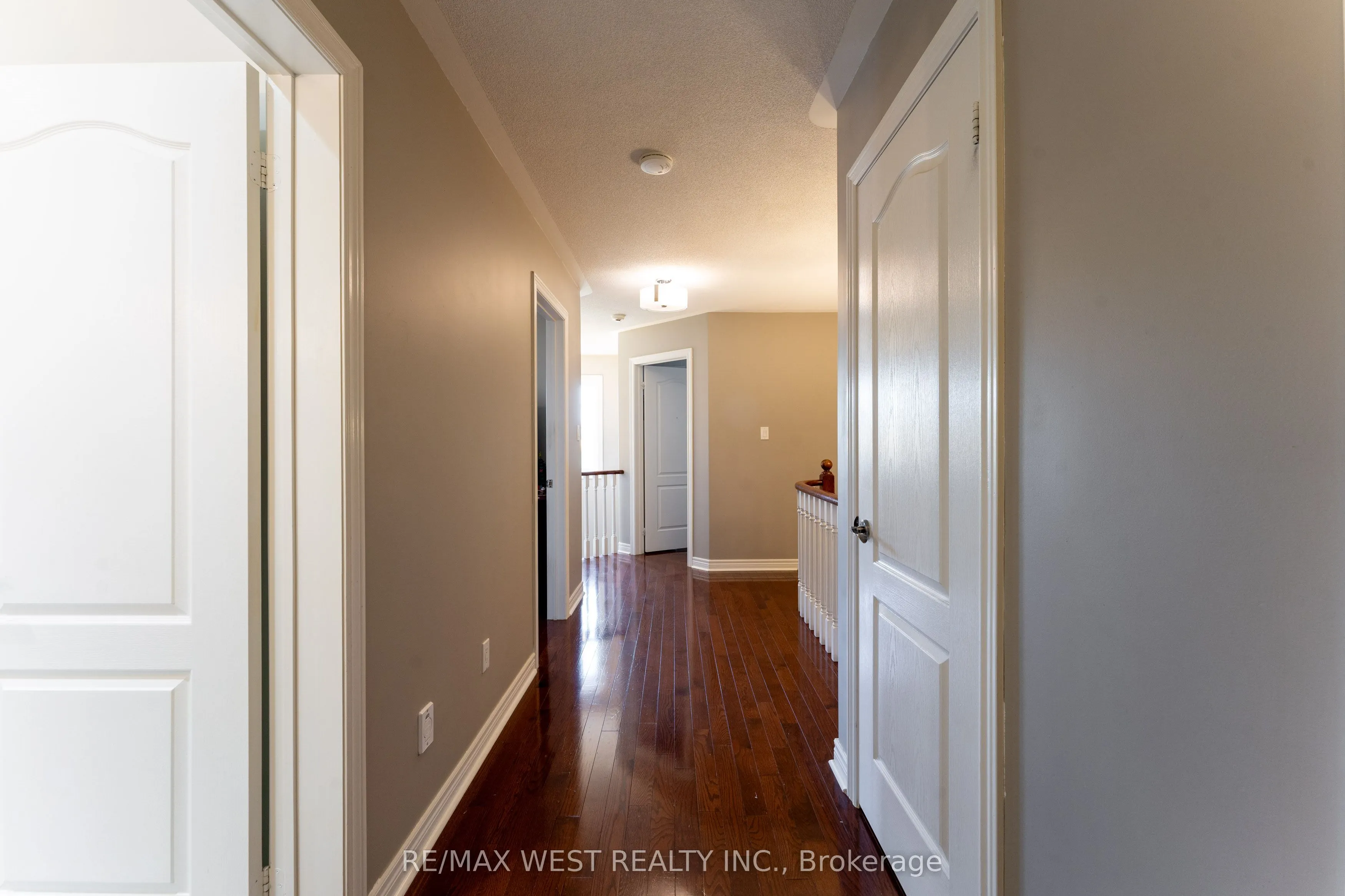 5211 Misty Pine Crescent