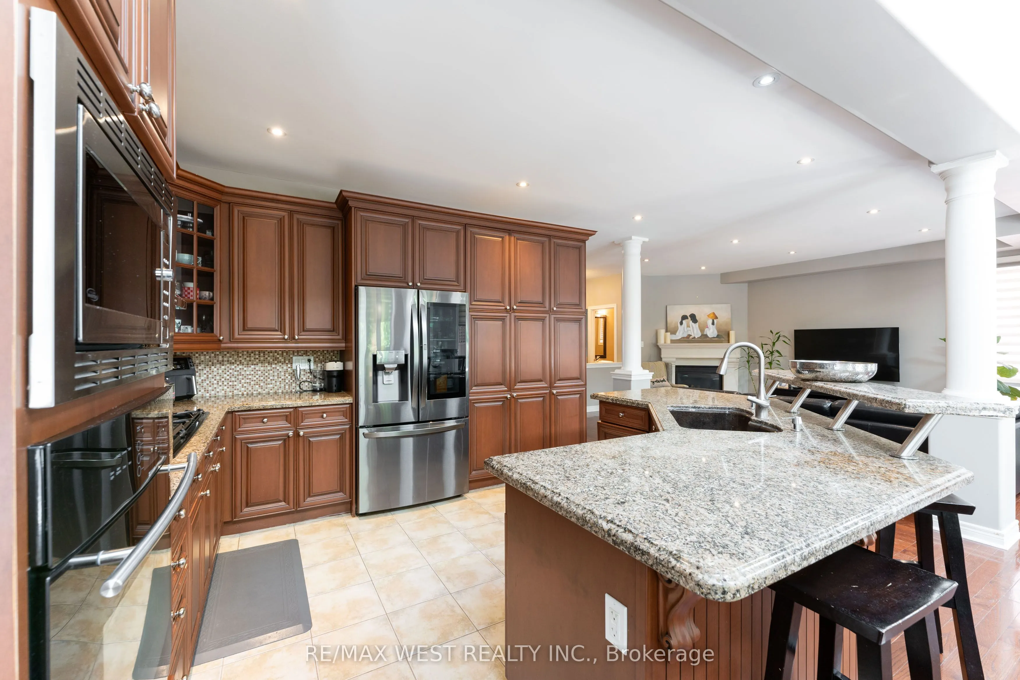 5211 Misty Pine Crescent