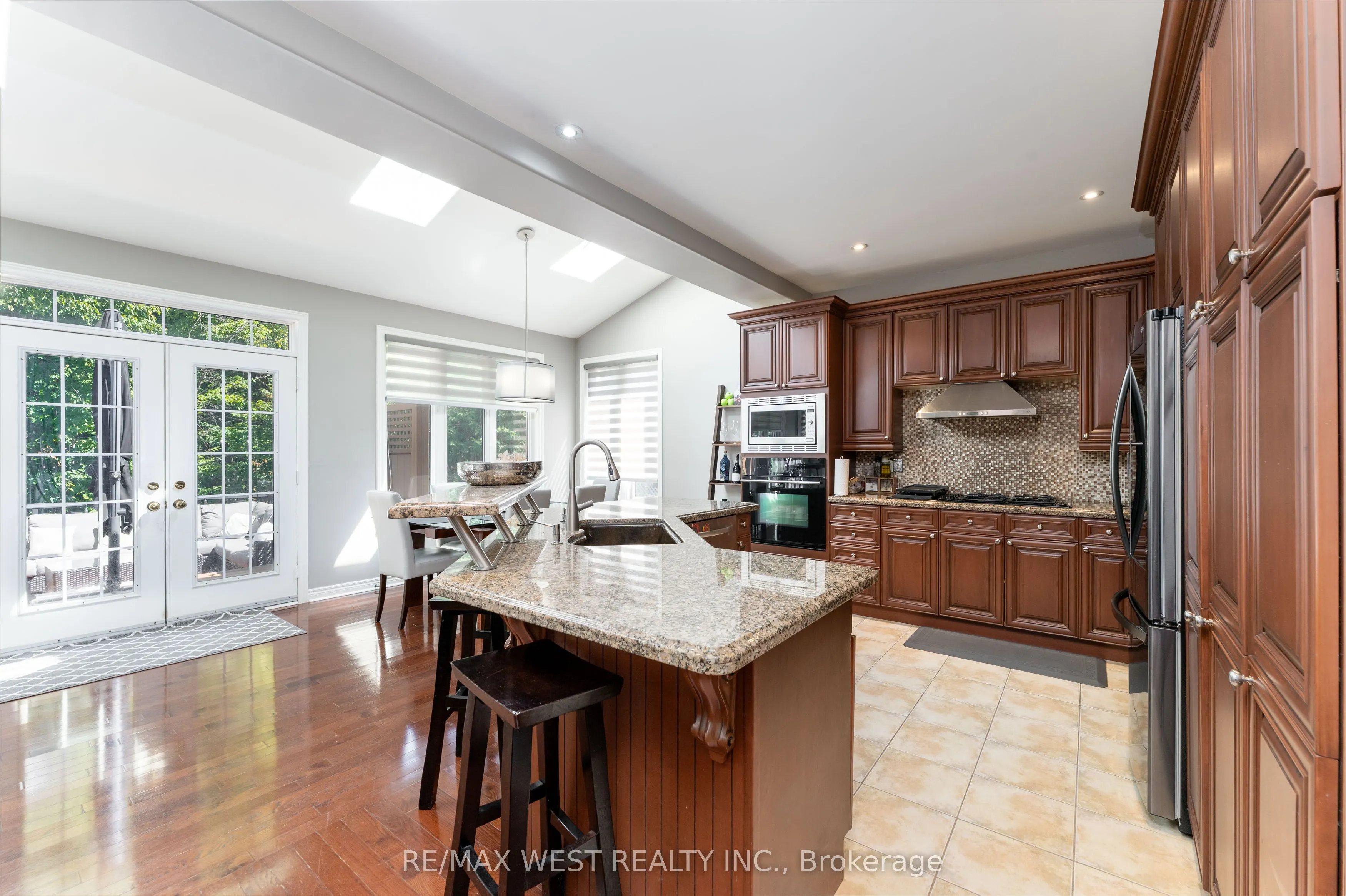 5211 Misty Pine Crescent