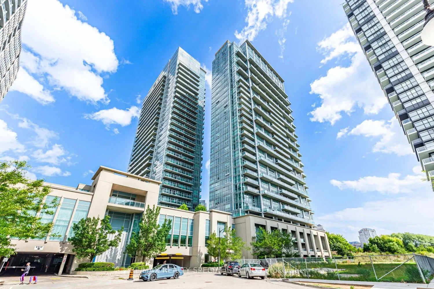 155 Legion Road N, #1714