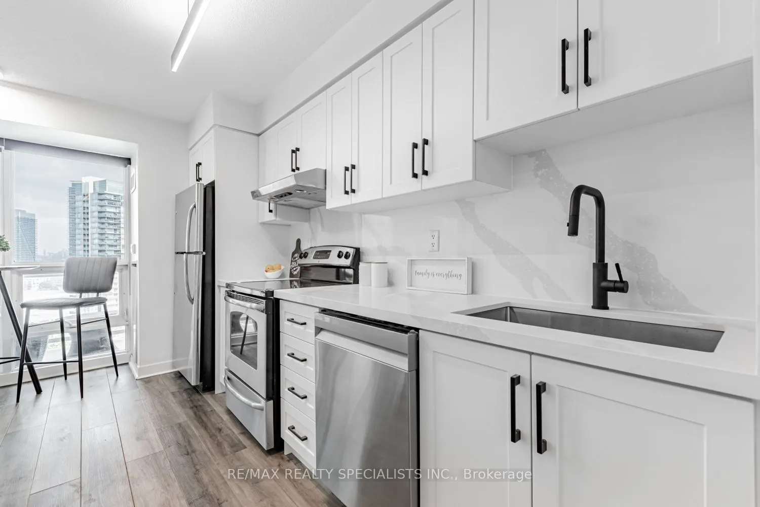 155 Legion Road N, #1714