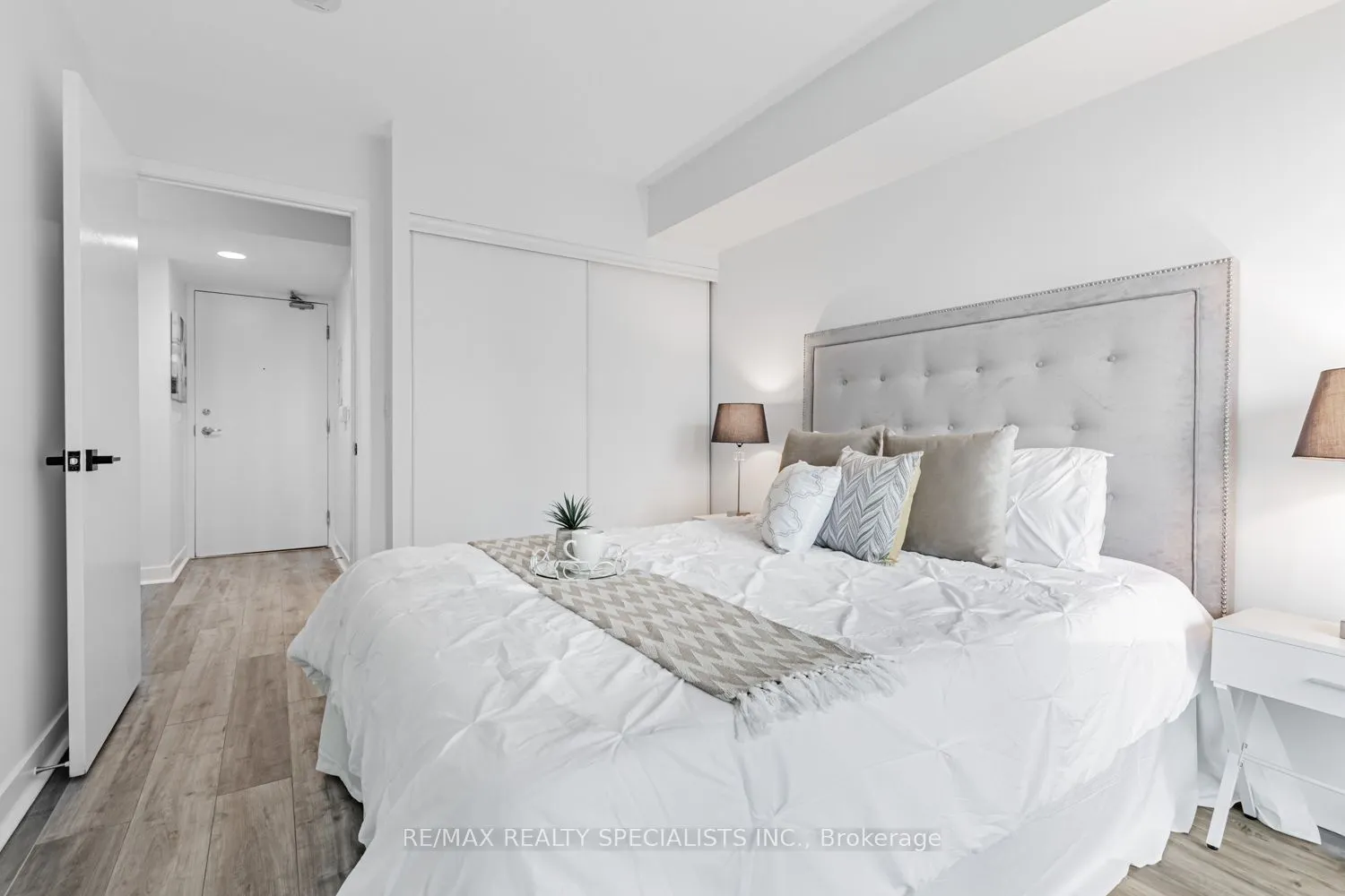 155 Legion Road N, #1714