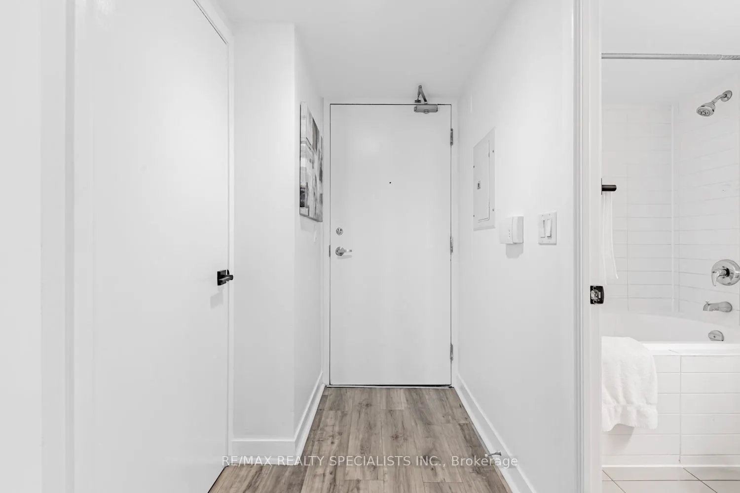 155 Legion Road N, #1714
