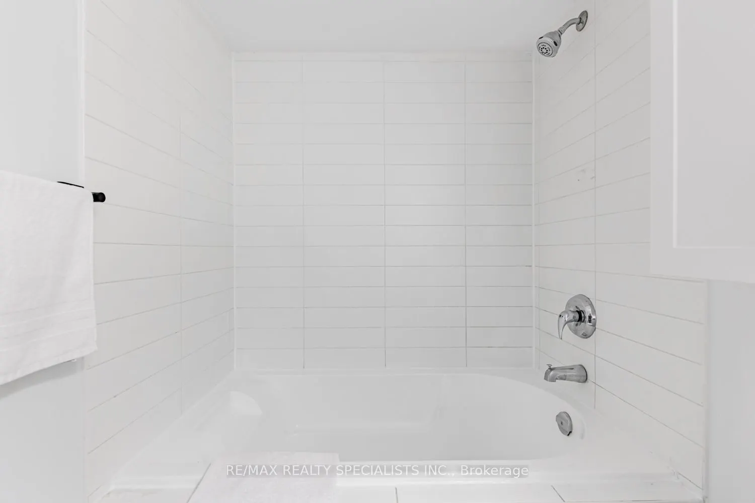 155 Legion Road N, #1714