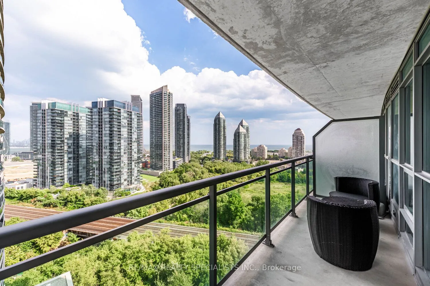 155 Legion Road N, #1714