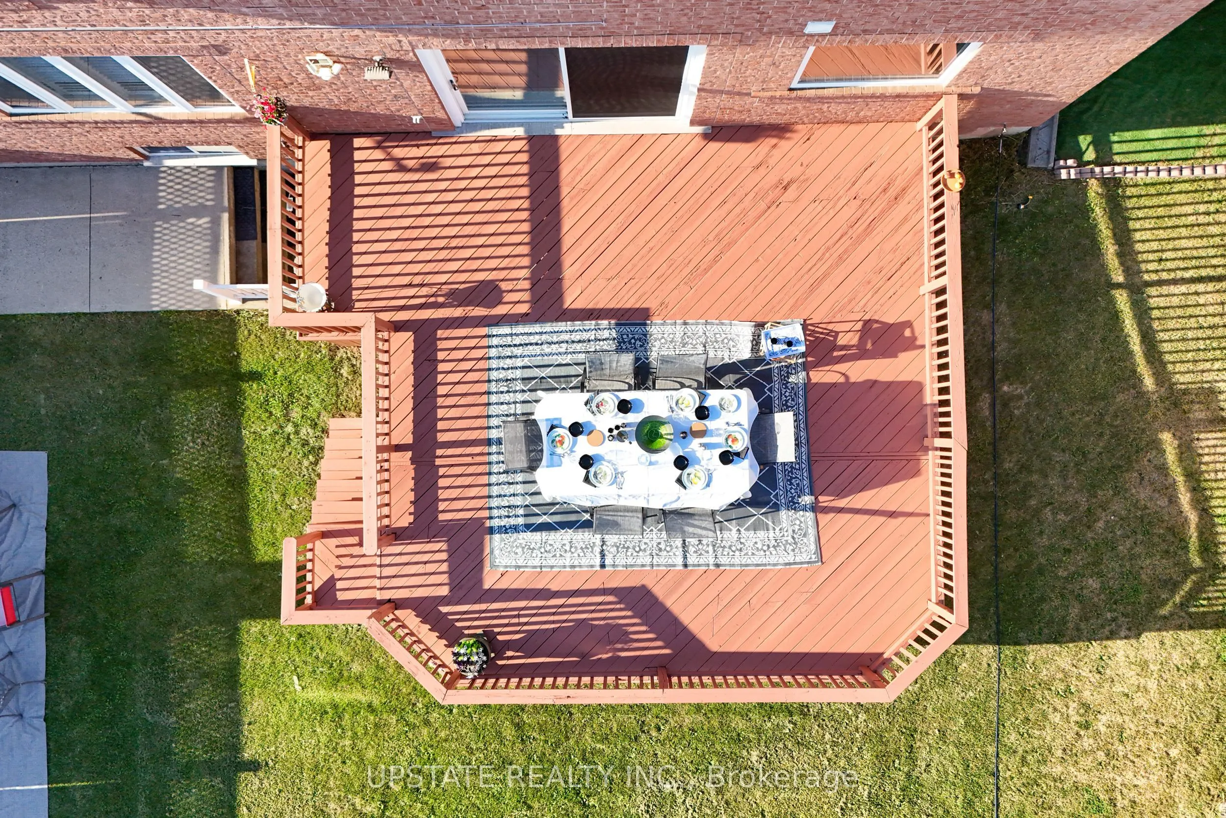28 Cosmo Court