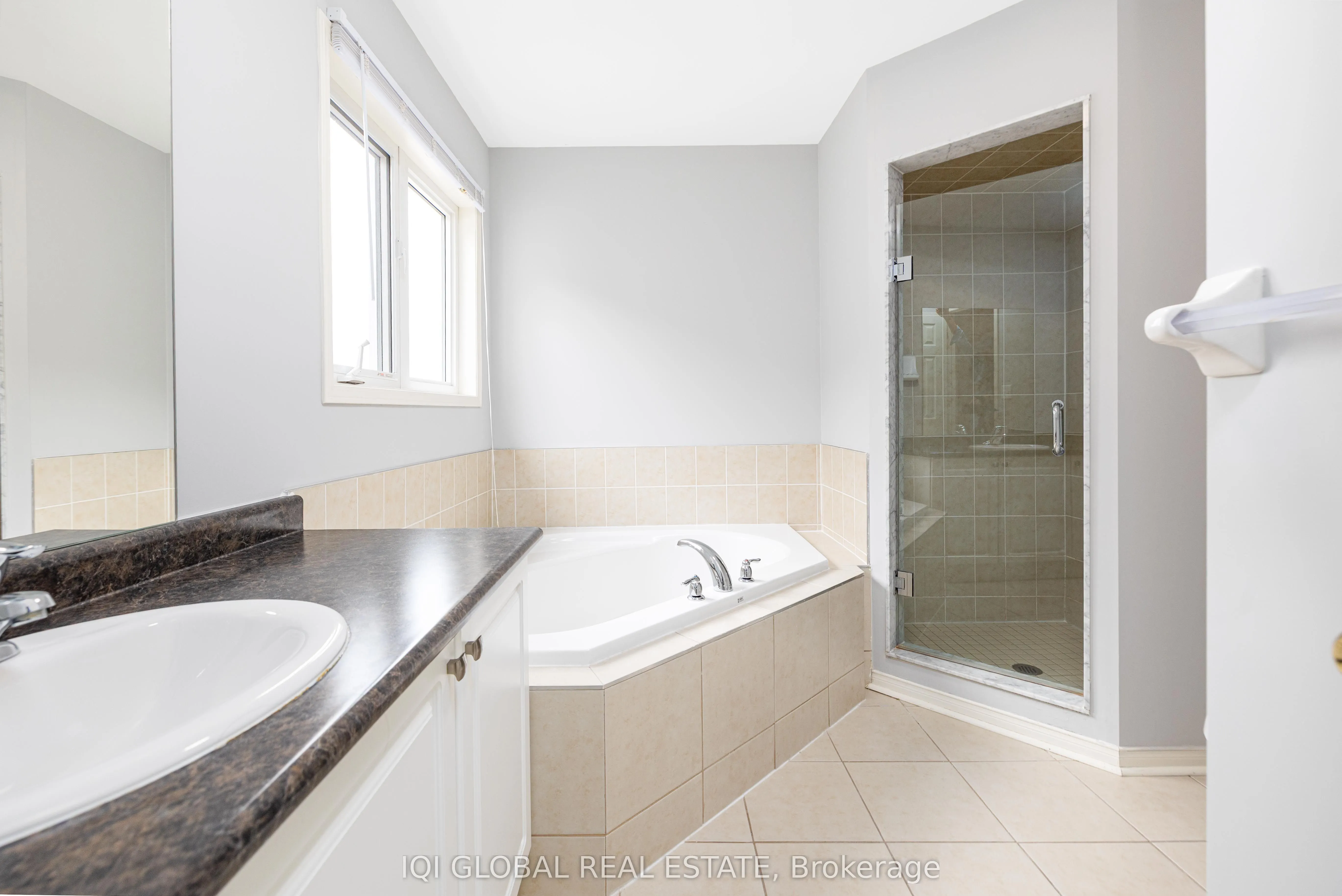 43 Sergio Marchi Street