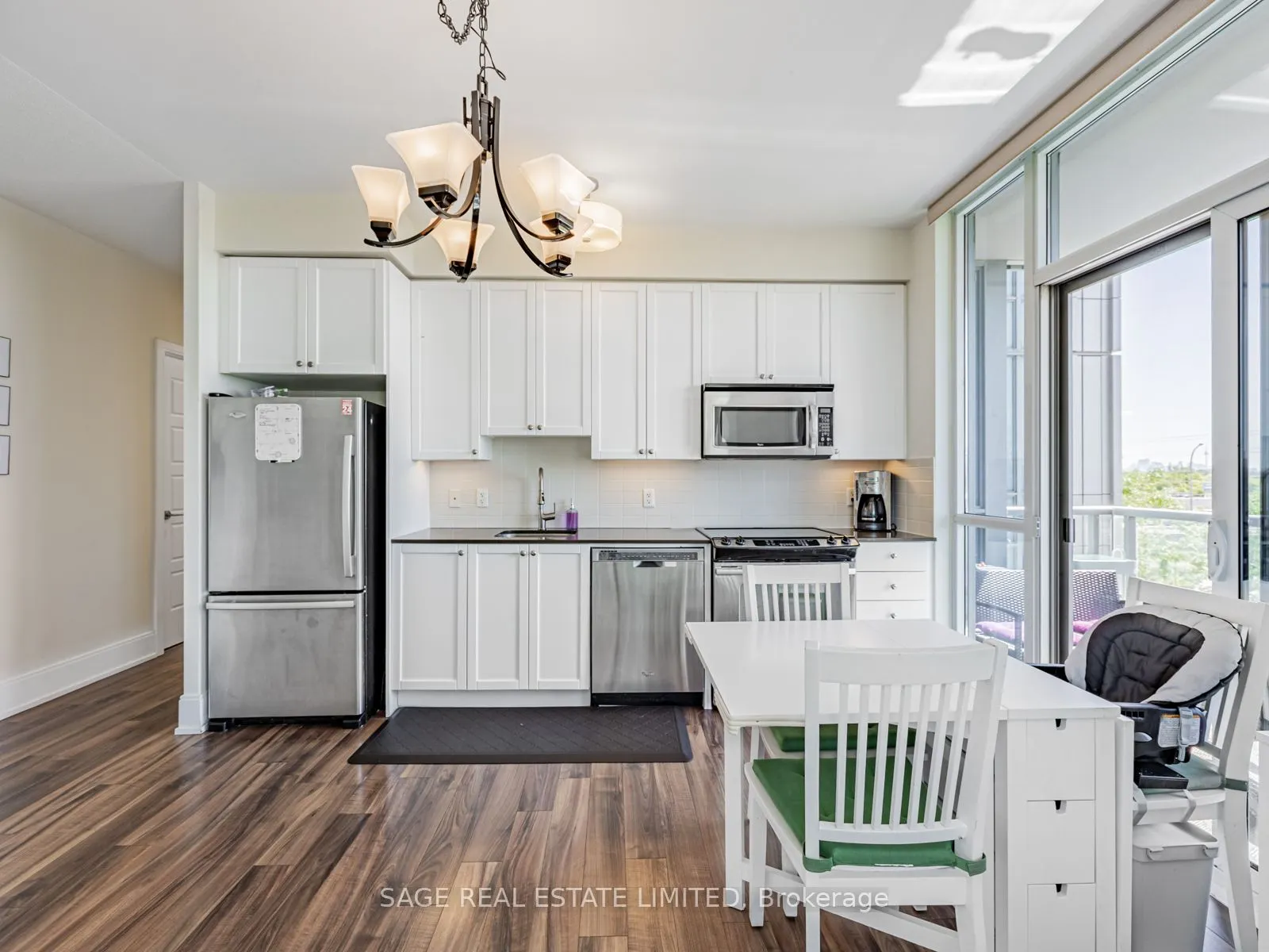 15 Viking Lane, #302
