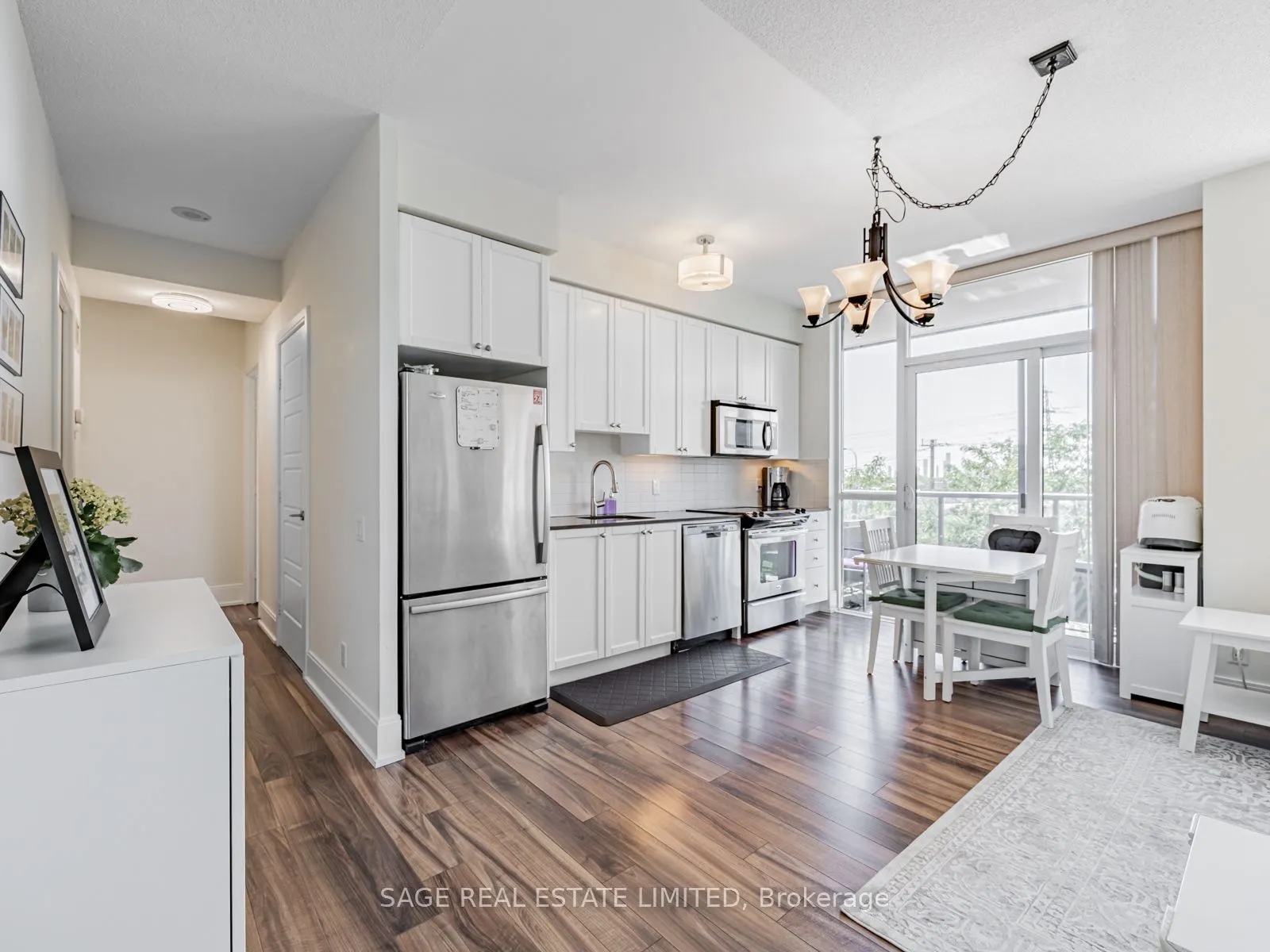 15 Viking Lane, #302