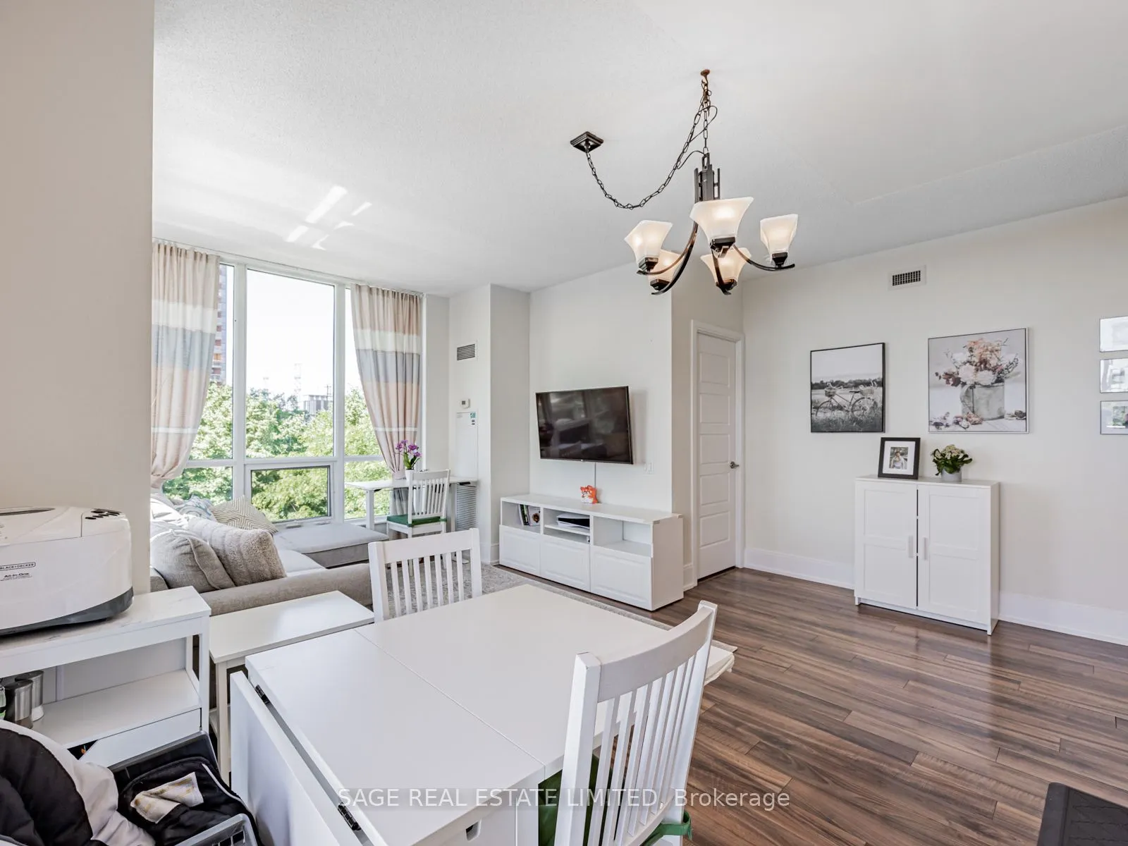 15 Viking Lane, #302