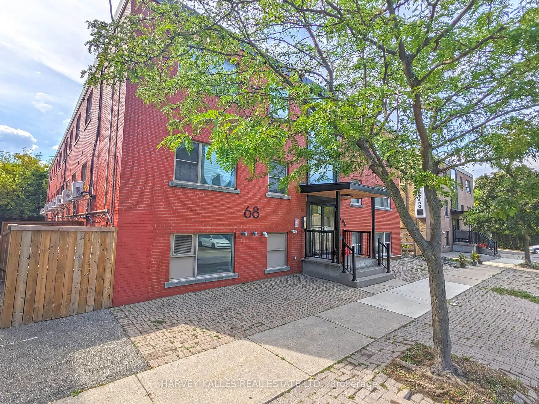 68 Fifteenth Street, #5