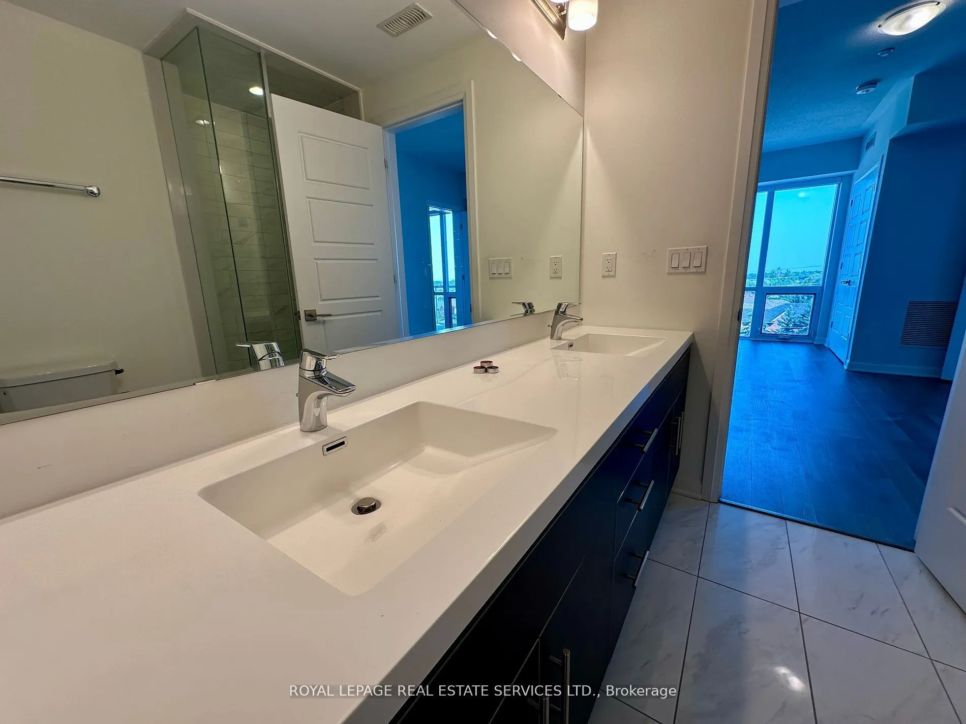 3028 Creekshore Common, #410