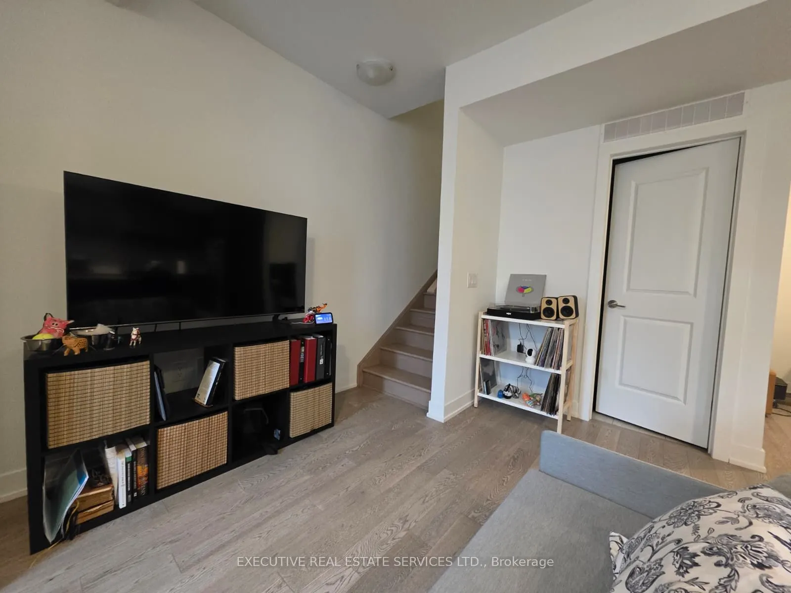 1095 Douglas Mccurdy Comm Drive, #159