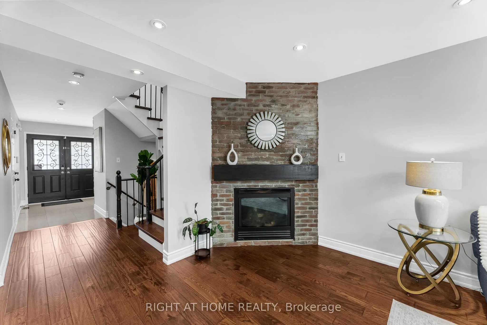 7229 Pallett Court