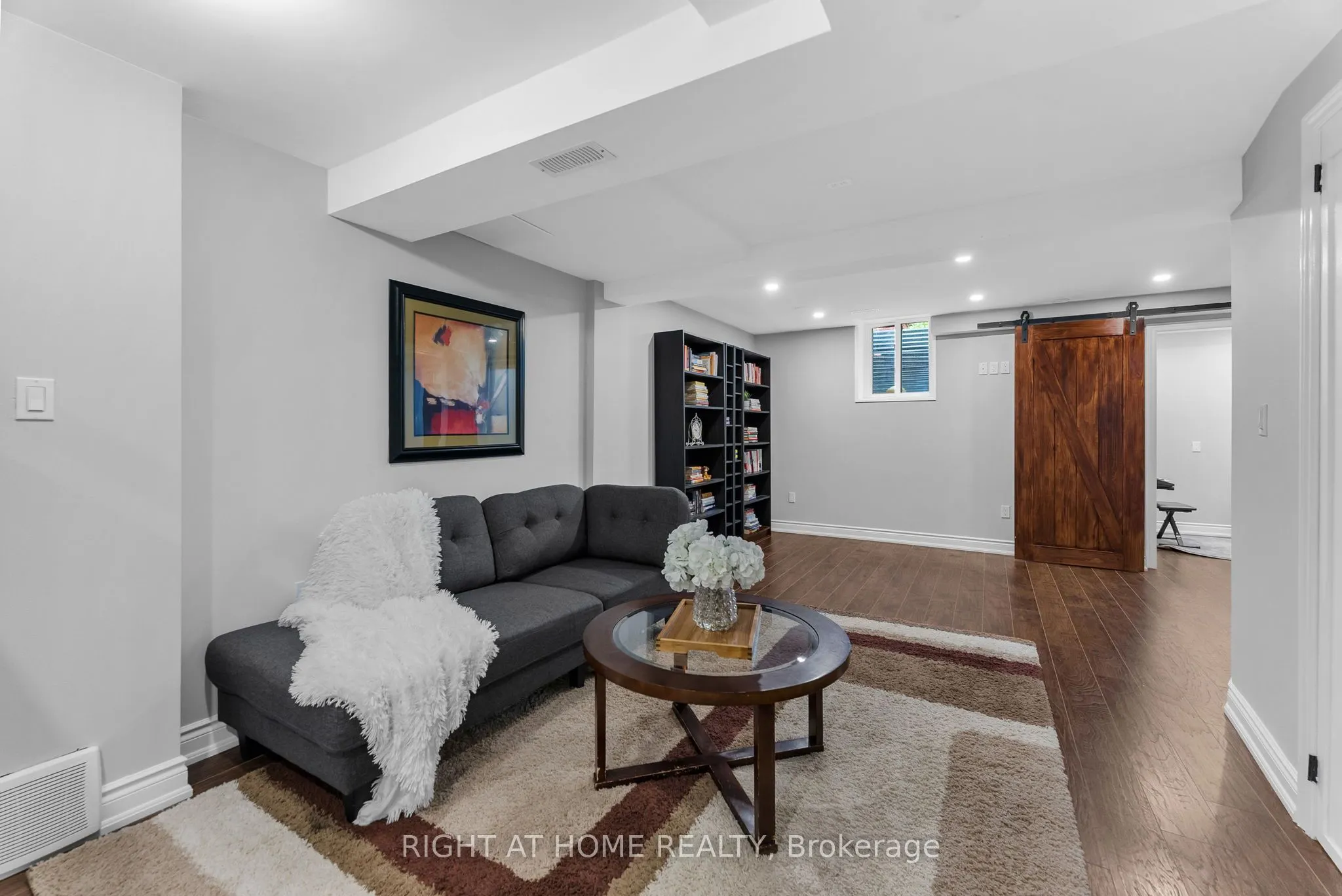 7229 Pallett Court