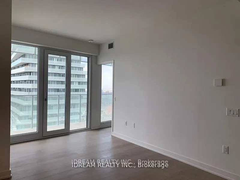 3883 Quartz Road, #5101