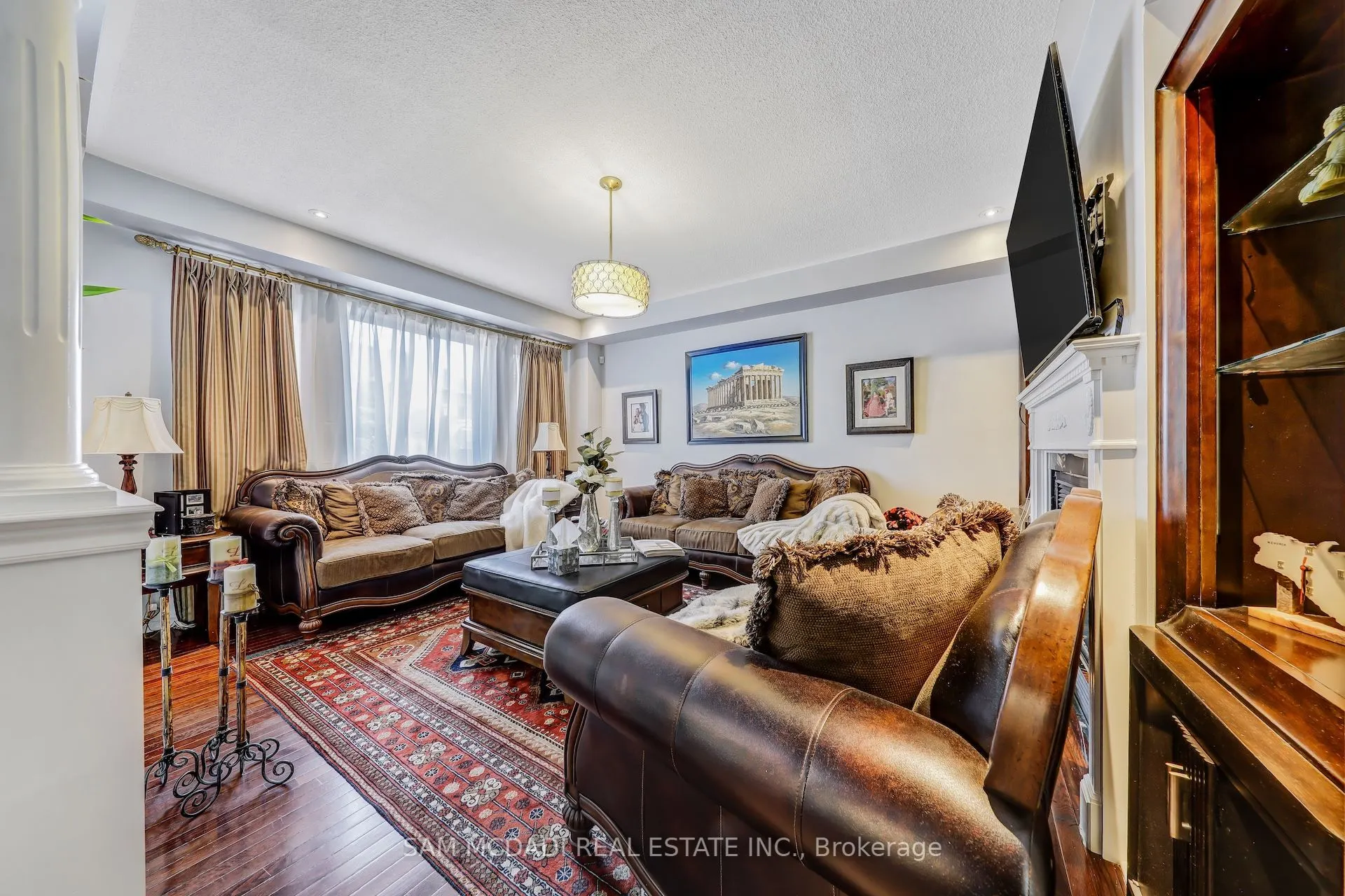 3306 Fox Run Circle