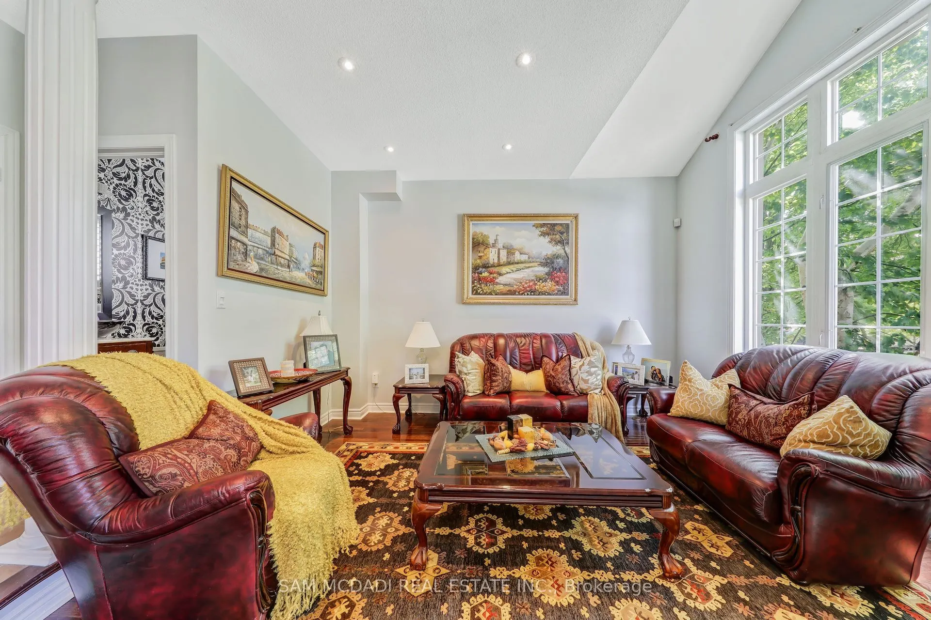 3306 Fox Run Circle