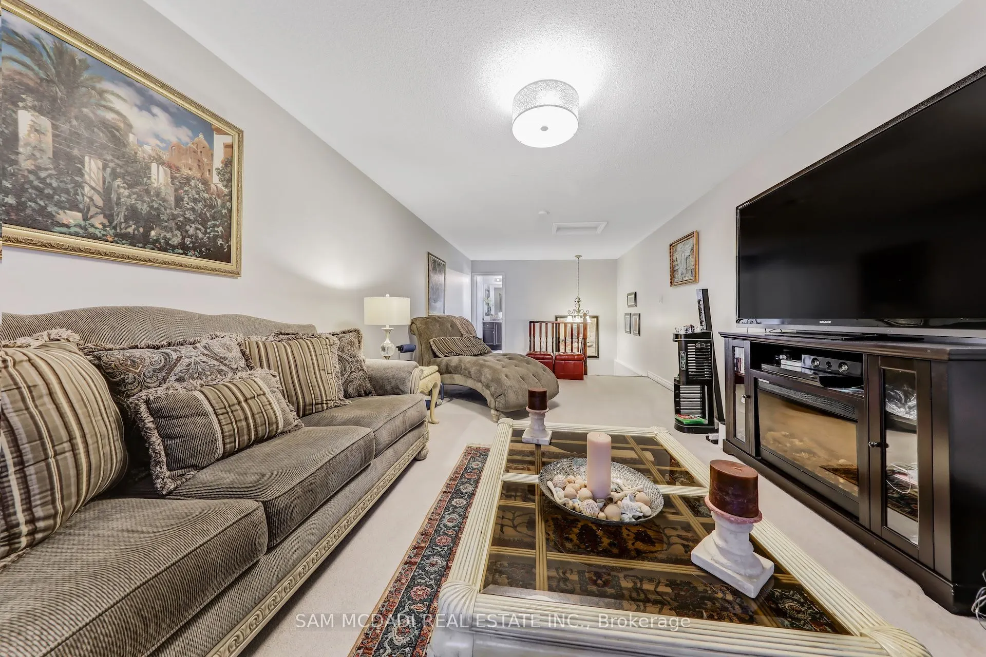 3306 Fox Run Circle