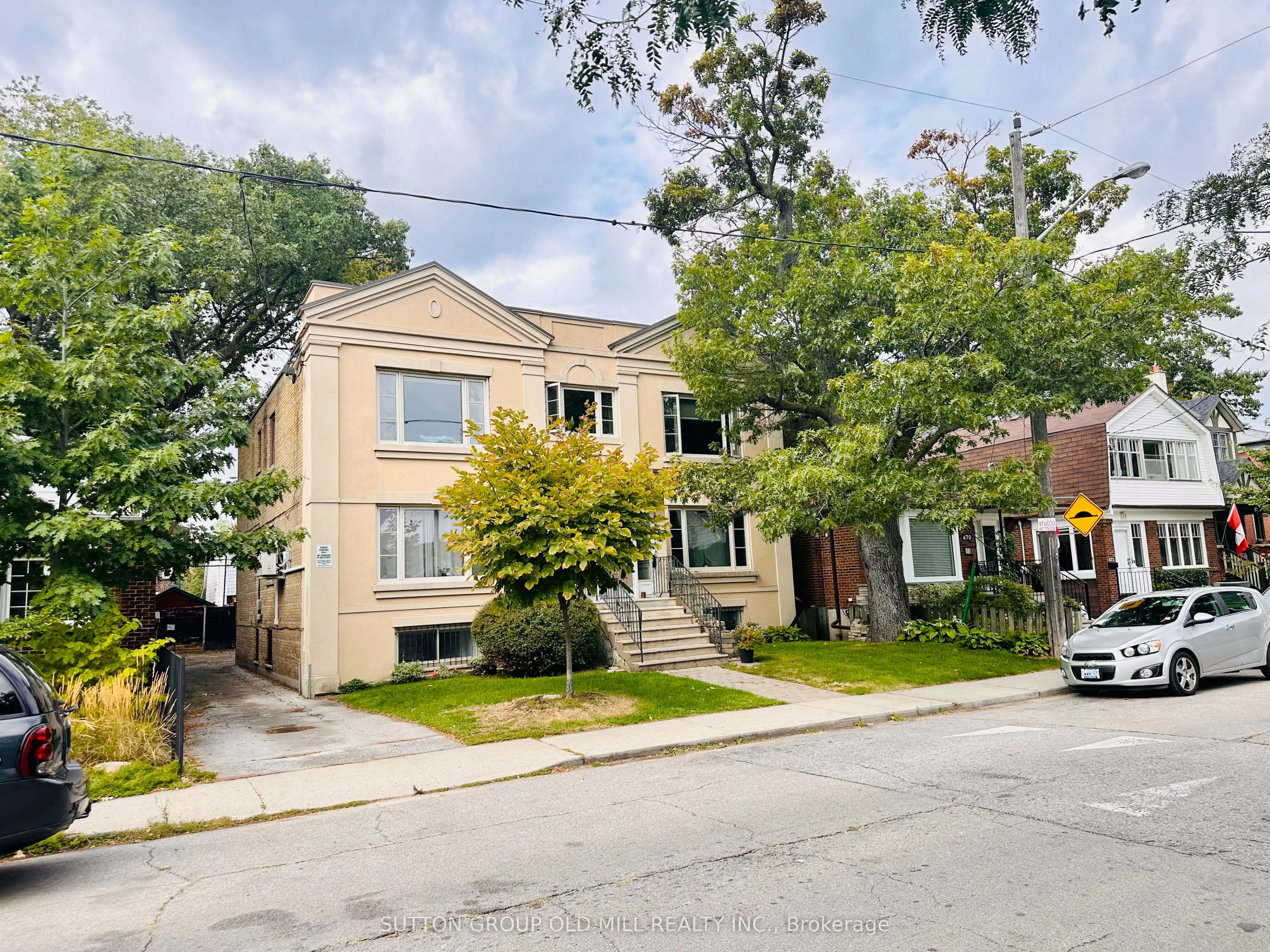 668 Willard Avenue, #5