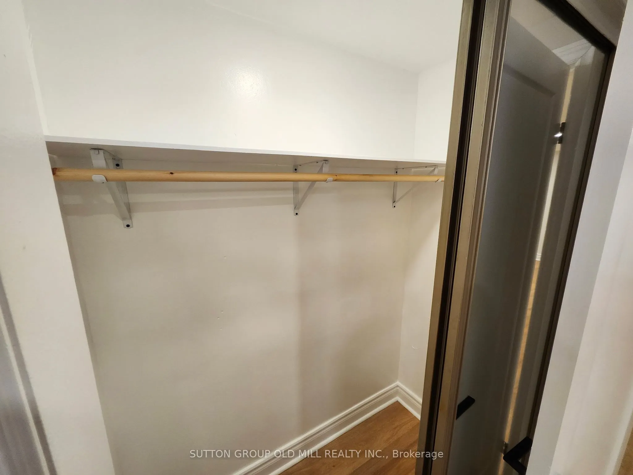 668 Willard Avenue, #5